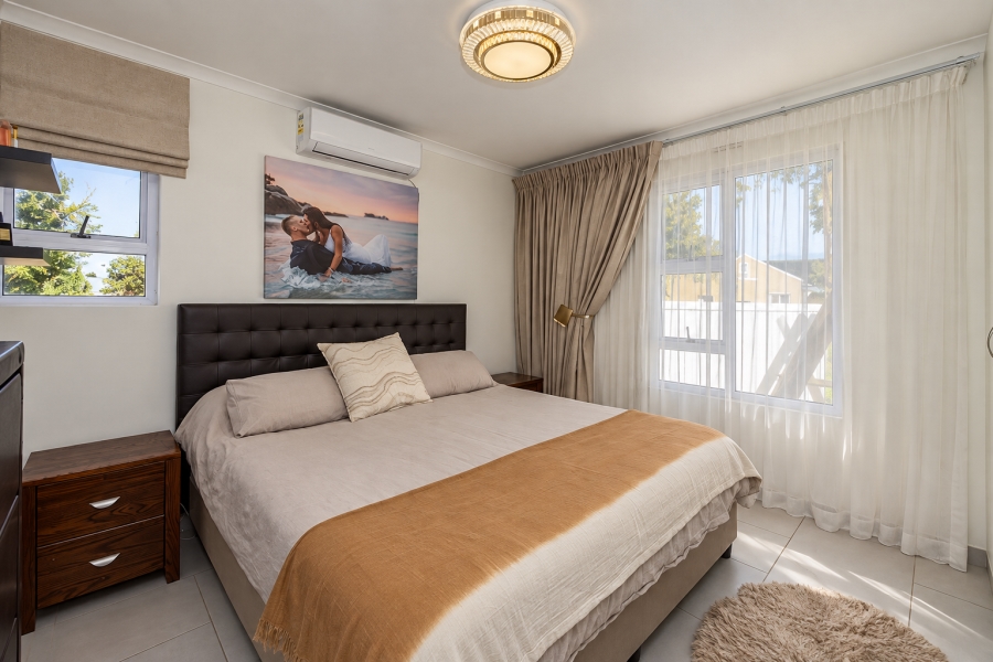 3 Bedroom Property for Sale in Sunningdale Western Cape